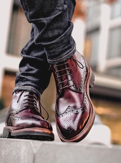 Trendy Handmade Burgundy Leather Wingtip Lace Up Military Boot For Gentlemen