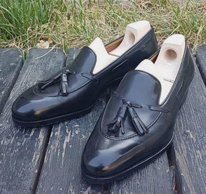 Decent Wear Men's Hand Stitch Black Tassels Loafers Leather Shoes