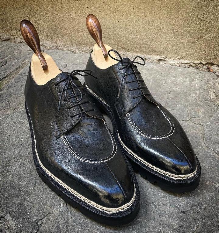 Luxury Men's Handmade Black Split Toe Leather Lace Up Shoes