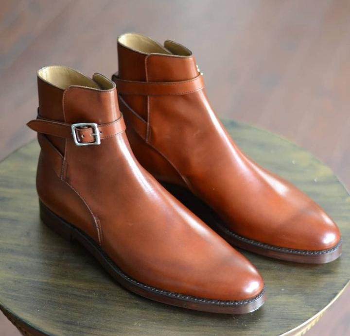 Hudnang buckle leather middle boots